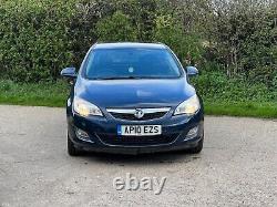 2010 Vauxhall Astra 1.6 exclusive Automatic Just 48,000 Miles