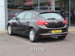 2013 VAUXHALL ASTRA 1.6i 16V EXCLUSIV 5dr AC FACELIFT LONG NOV 2024 MOT