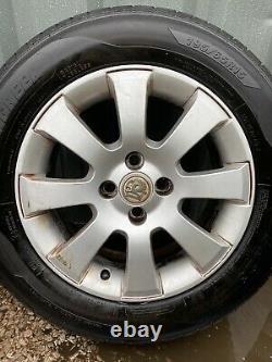 Vauxhall Corsa Astra G Mk4 H Mk5 Meriva Combo 15 Inch Alloy Wheels & Good Tyres